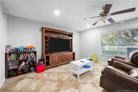 5532 SE Graham Drive Stuart FL 34997