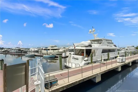 2950 SE Ocean Boulevard Stuart FL 34996