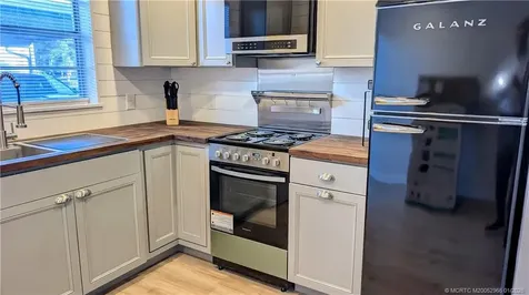 2950 SE Ocean Boulevard Stuart FL 34996