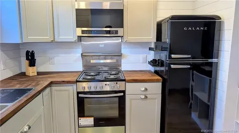 2950 SE Ocean Boulevard Stuart FL 34996