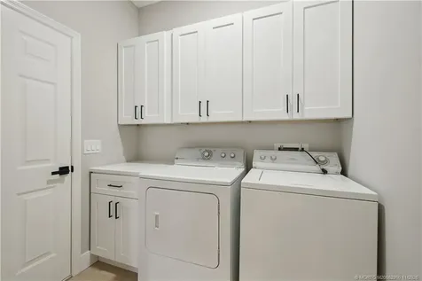 1018 Carolina Circle SW Vero Beach FL 32962