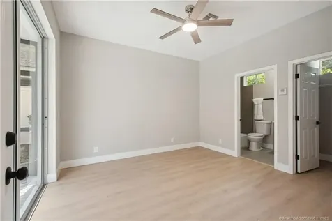 1018 Carolina Circle SW Vero Beach FL 32962