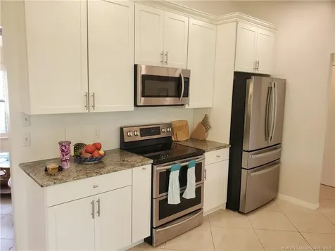 590 NE Lima Vias Jensen Beach FL 34957