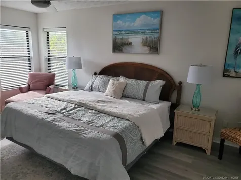 590 NE Lima Vias Jensen Beach FL 34957