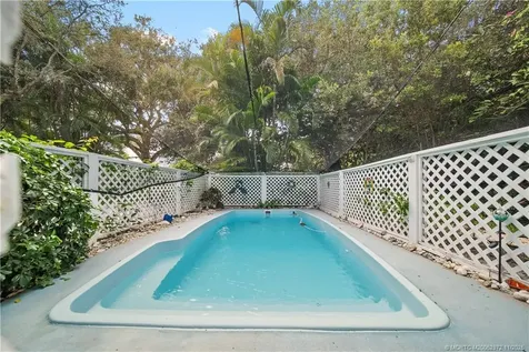 12 Oak Hill Way Stuart FL 34996