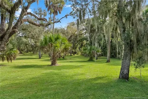 2260 Sweetwater Drive Fort Pierce FL 34981