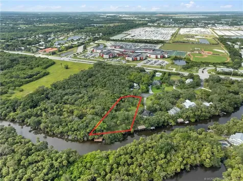 2260 Sweetwater Drive Fort Pierce FL 34981