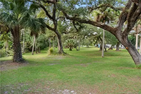 2260 Sweetwater Drive Fort Pierce FL 34981