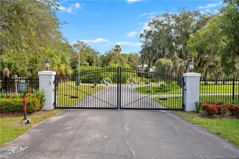 2260 Sweetwater Drive Fort Pierce FL 34981