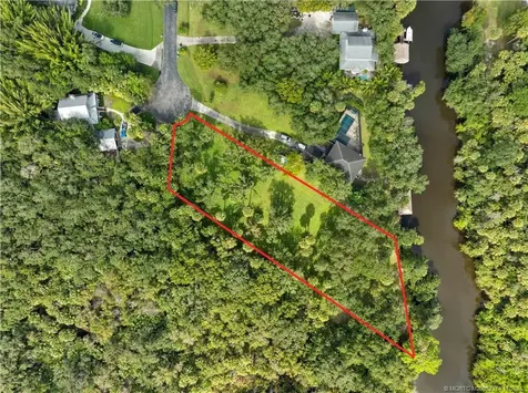 2260 Sweetwater Drive Fort Pierce FL 34981