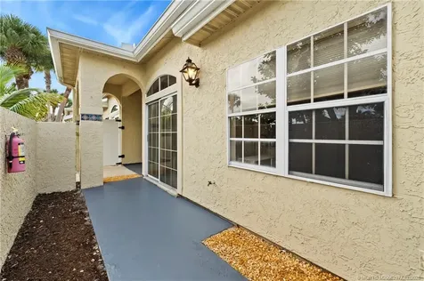 1656 SE Green Acres Circle Port St Lucie FL 34952