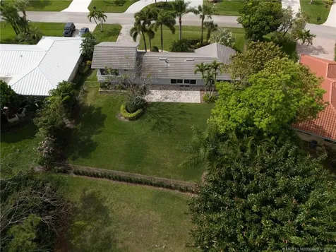 3342 SE Court Drive Stuart FL 34997