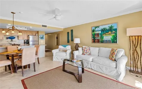 379 NE Tradewind Lane Stuart FL 34996