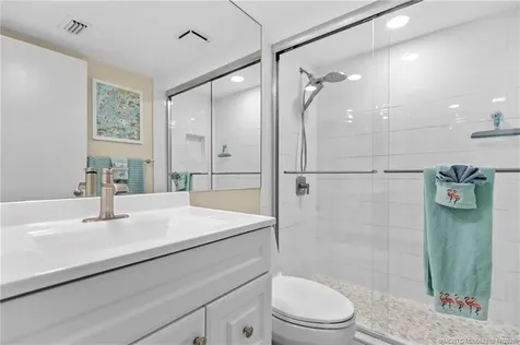 379 NE Tradewind Lane Stuart FL 34996