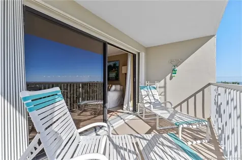 379 NE Tradewind Lane Stuart FL 34996