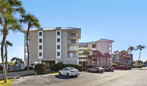 379 NE Tradewind Lane Stuart FL 34996