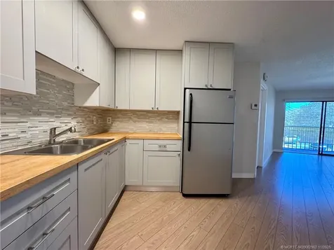 2083 NE Collins Circle Jensen Beach FL 34957