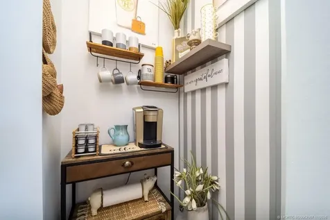 6919 SE Sleepy Hollow Lane Stuart FL 34997