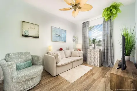 6919 SE Sleepy Hollow Lane Stuart FL 34997