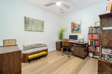 6919 SE Sleepy Hollow Lane Stuart FL 34997