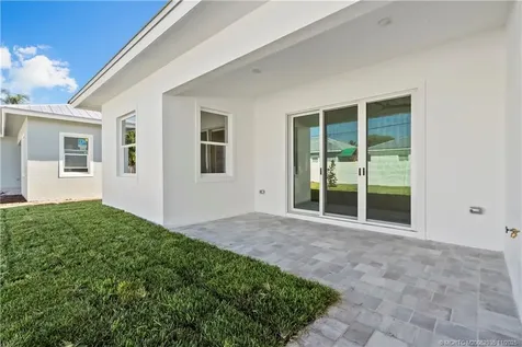 1083 NW 12th Terrace Stuart FL 34994