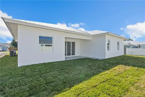 1083 NW 12th Terrace Stuart FL 34994