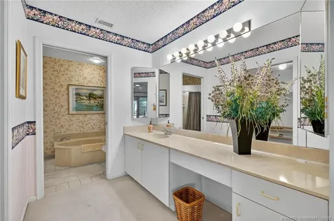 6001 SE Martinique Drive Stuart FL 34997