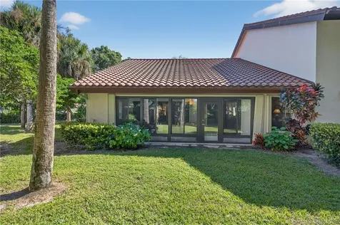 6001 SE Martinique Drive Stuart FL 34997