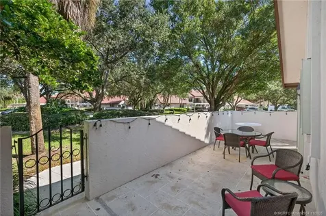 6001 SE Martinique Drive Stuart FL 34997