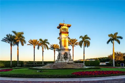 168 SE Rio Angelica Port St Lucie FL 34984