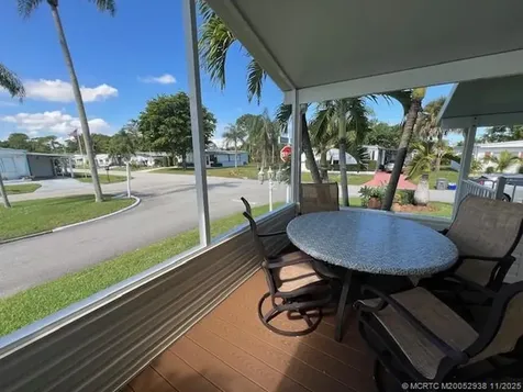 6120 Holly Lane Lantana FL 33462