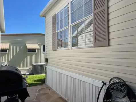 6120 Holly Lane Lantana FL 33462