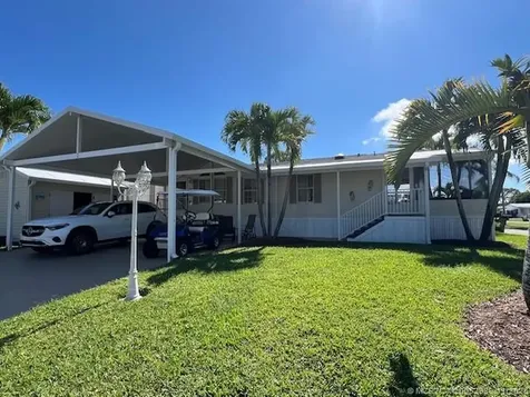 6120 Holly Lane Lantana FL 33462