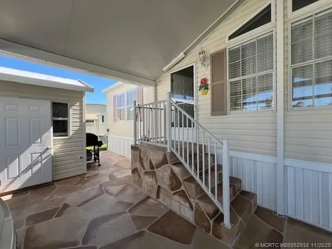 6120 Holly Lane Lantana FL 33462