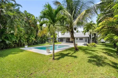 6361 SE Phillips Bend Avenue Stuart FL 34997