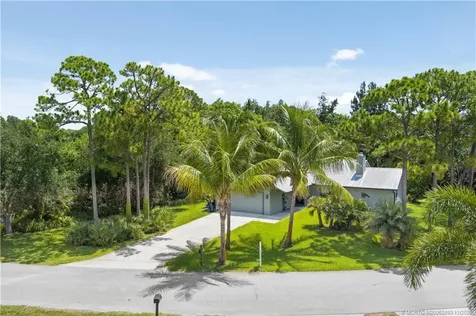 6361 SE Phillips Bend Avenue Stuart FL 34997