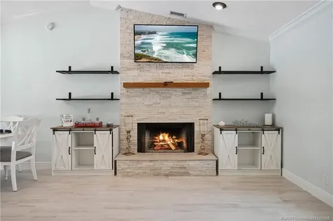 6361 SE Phillips Bend Avenue Stuart FL 34997