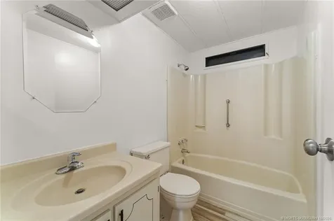 2733 SW Thunderbird Trail Stuart FL 34997