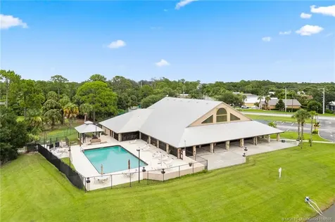2733 SW Thunderbird Trail Stuart FL 34997