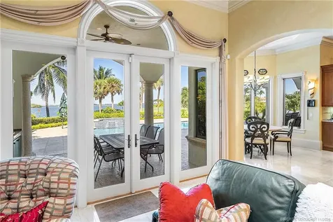 6381 SE Harbor Circle Stuart FL 34996