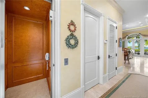 6381 SE Harbor Circle Stuart FL 34996