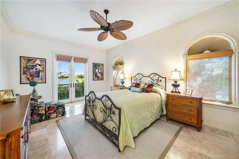 6381 SE Harbor Circle Stuart FL 34996