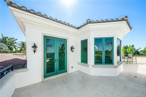 6381 SE Harbor Circle Stuart FL 34996