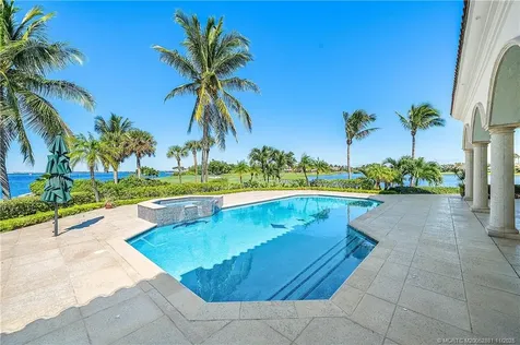 6381 SE Harbor Circle Stuart FL 34996
