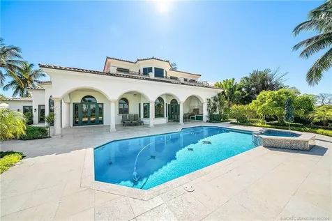 6381 SE Harbor Circle Stuart FL 34996