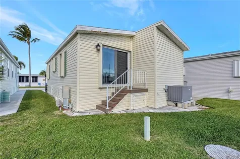 716 Nettles Boulevard Jensen Beach FL 34957