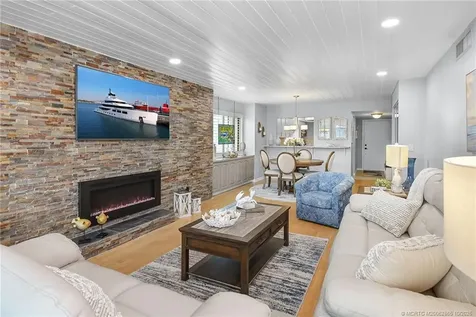 175 SE Saint Lucie Boulevard Stuart FL 34996