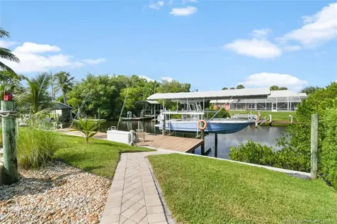 8295 SE Palm Street Hobe Sound FL 33455