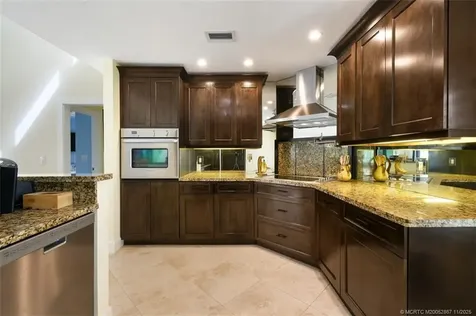 8295 SE Palm Street Hobe Sound FL 33455