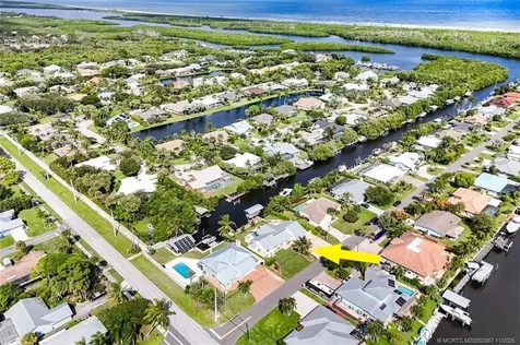 8295 SE Palm Street Hobe Sound FL 33455